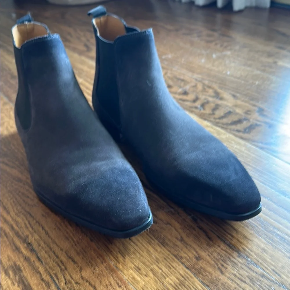 Men's Chelsea Boots in Black Suede